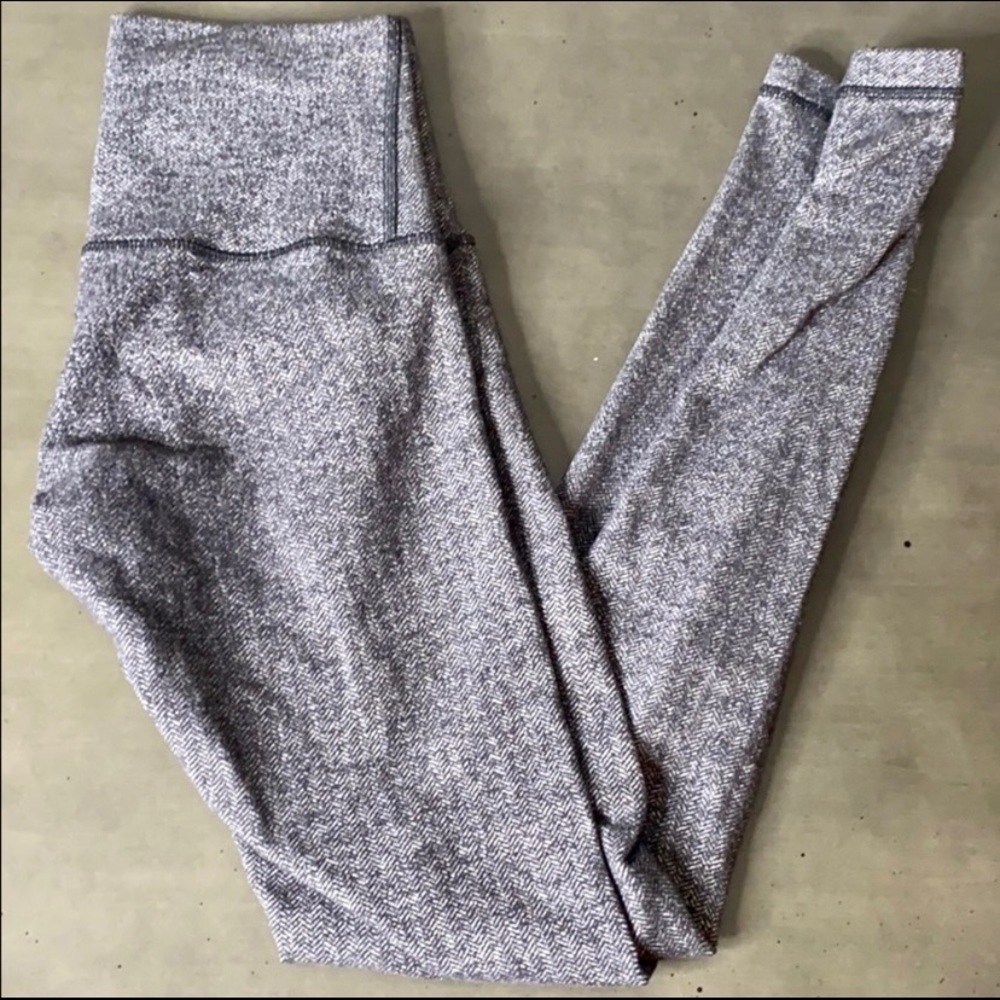 Lulu lemon leggings